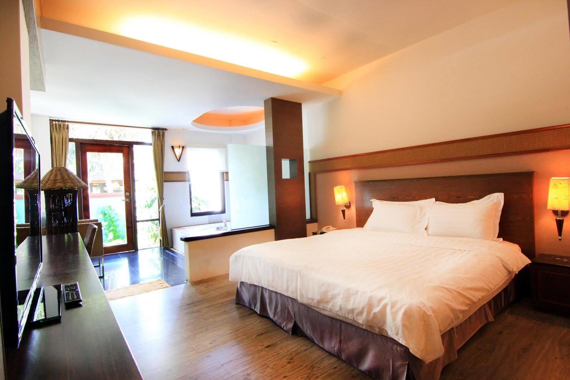 Palm Villa Guesthouse Nantou Exterior foto
